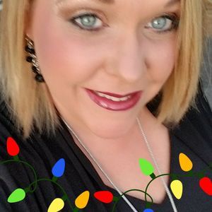 Meet your Posher, Nina